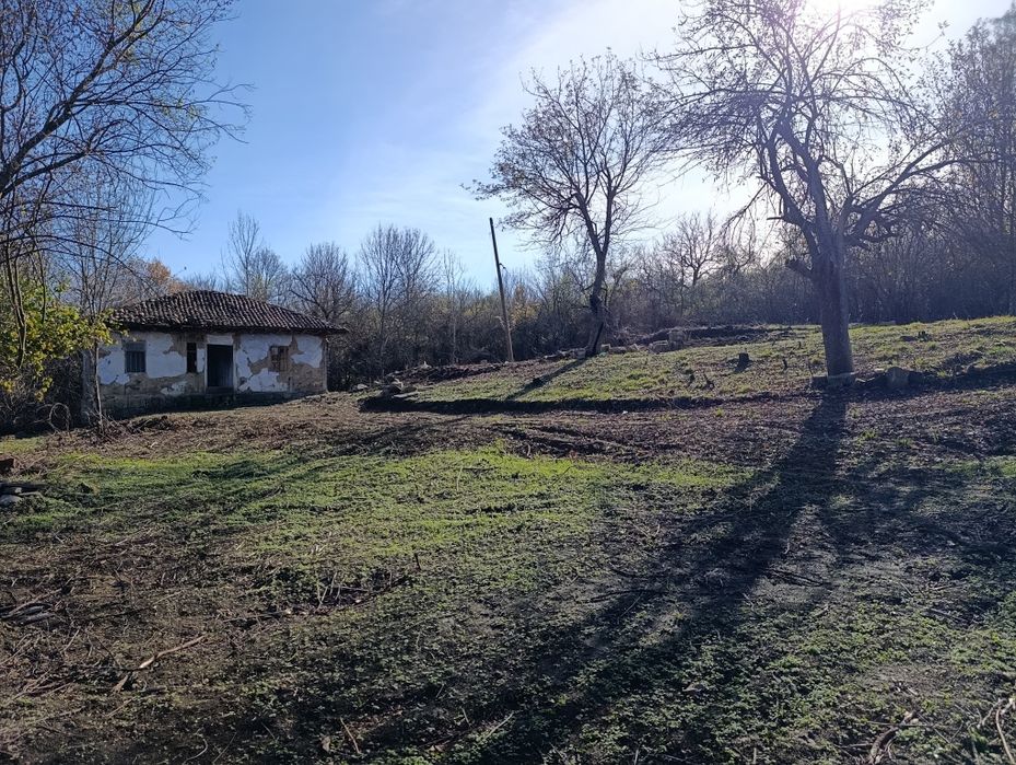 Къща в еленския Балкан