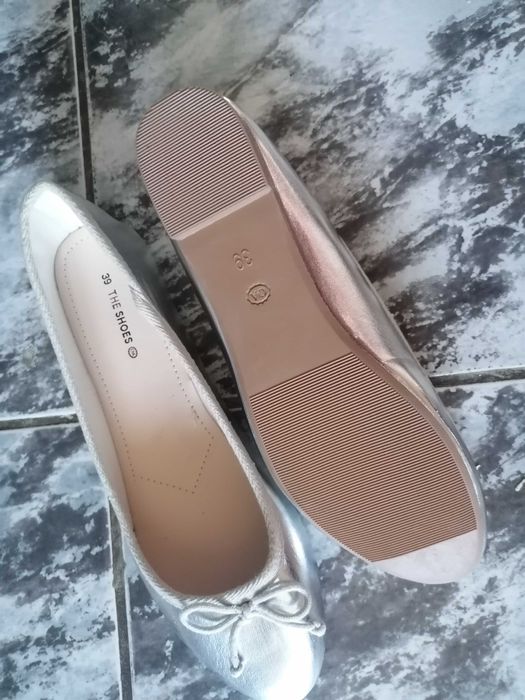 Balerini argintii, noi