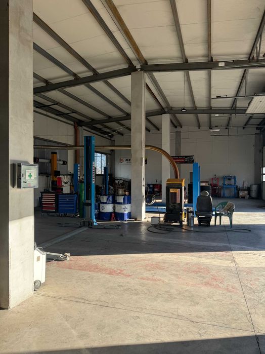 Автосервиз под найм оборудван