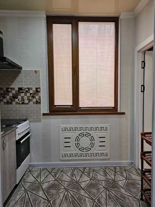 2-х комнатная квартира с новым ремонтом возле MegaPlanet!!!