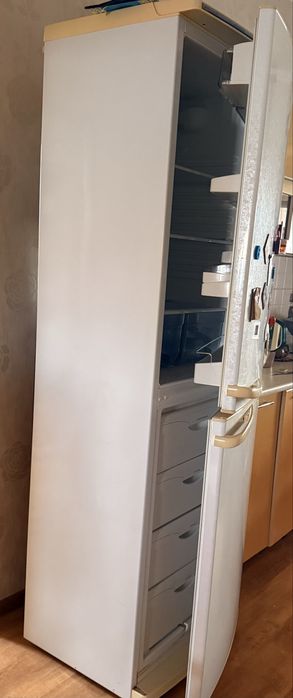 Продается холодильник б/у
