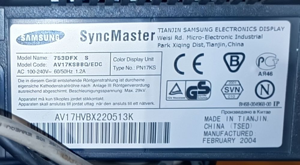 Samsung 17 ( SyncMaster ) ( 50-60 Hz )