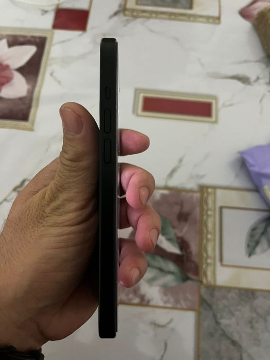 Iphone 15 128 gb в хорошо состияние