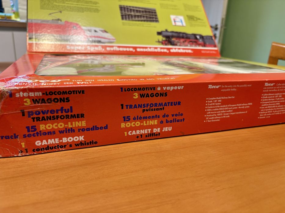 Стартов комплект влакче H0 1:87 с парен локомотив BR 98 влак Roco Piko