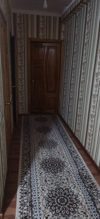 Срочно квартира сотилади.