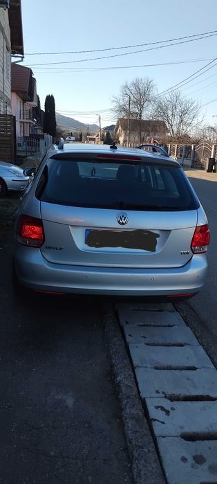 Vând golf 5 combi