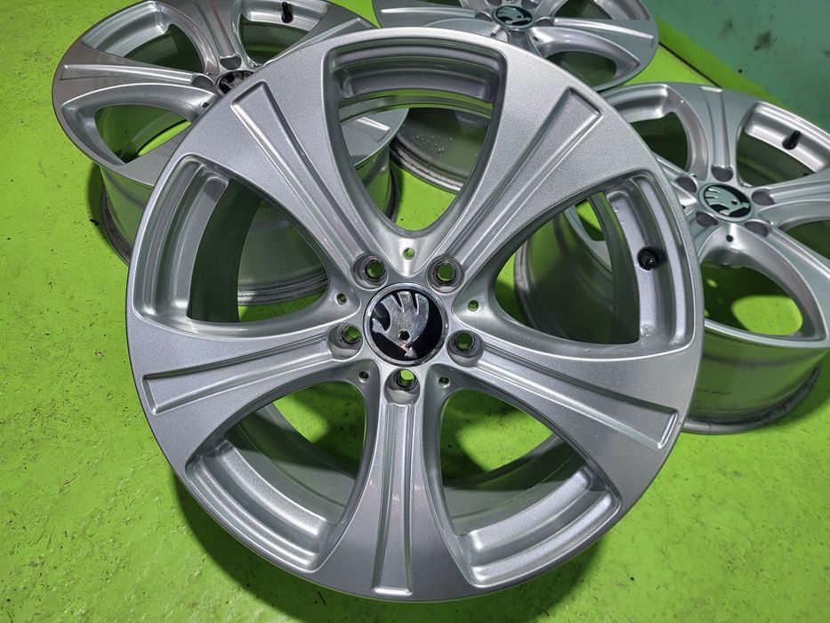 18 5x112 Skoda лети джанти 5х112 шкода