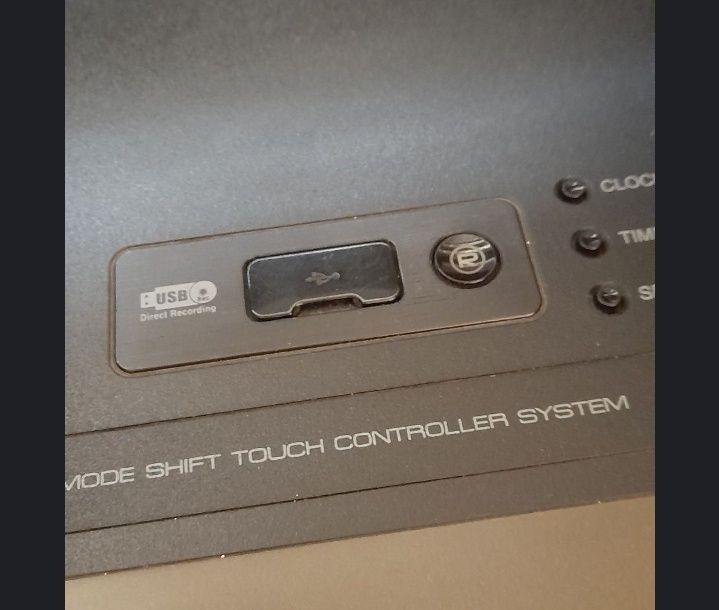 Музыкальный центр