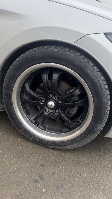 Титанта 235/45R18