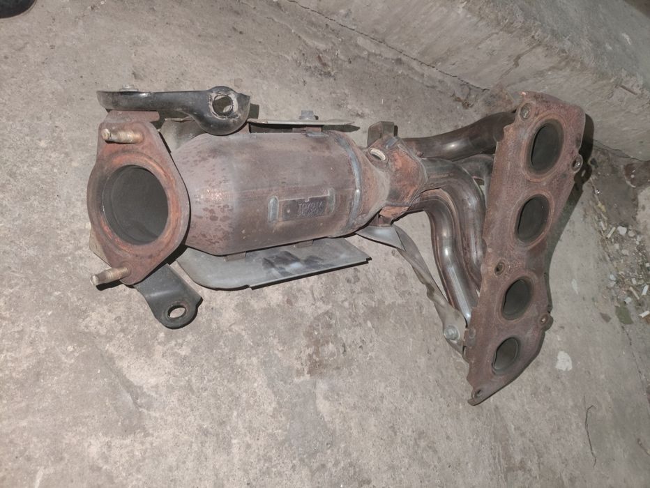 Продам коллектор от Камри 45