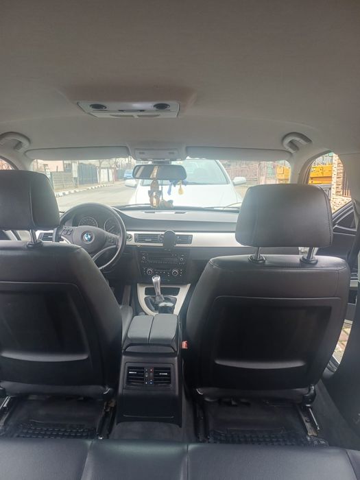 BMW E91 - 2.0 diesel
