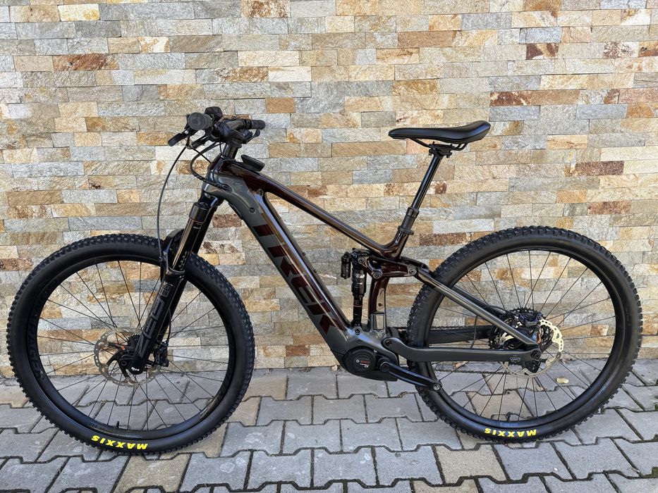 2022 Trek Rail 9.8 XT