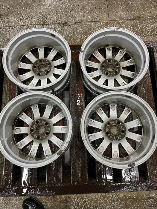 Диски  р17  оргинал   камри 50