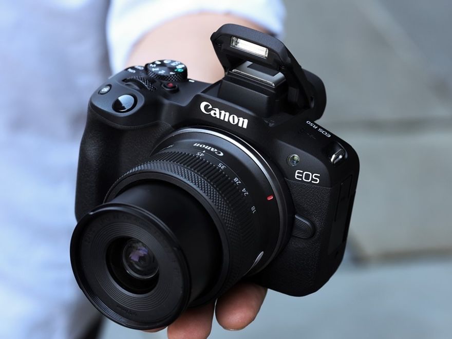 Камера canon eos r50