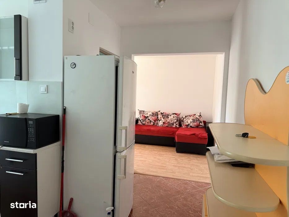 Dambu Pietros - Vanzare ap. 3 camere + copertina