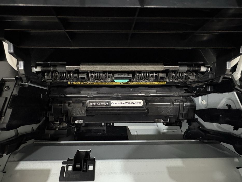 Продам лазерный принтер 3в1 мфу Canon MF4570dn