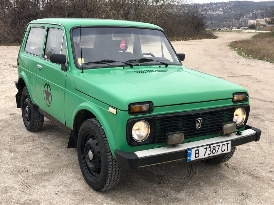 На части Lada Niva 1.7i