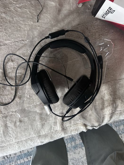 Продам наушники xyper x