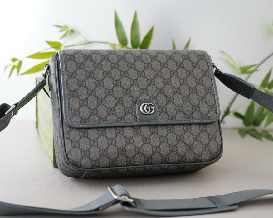 Барсетка GUCCI 4 цвета в наличии.