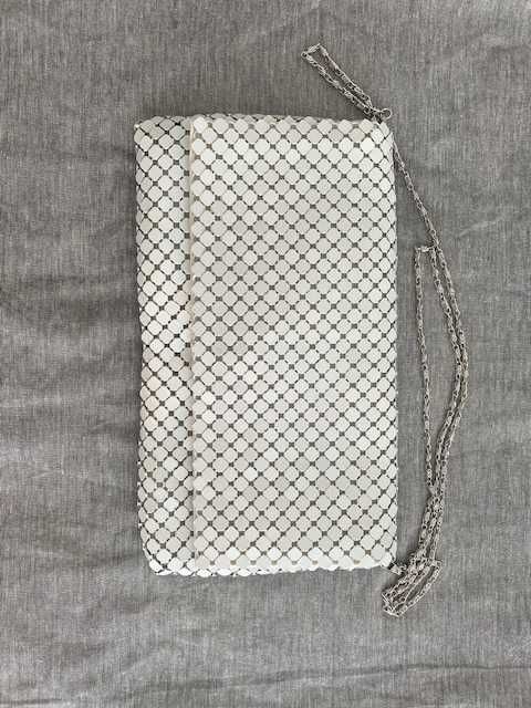 Коктейлна дамска чанта