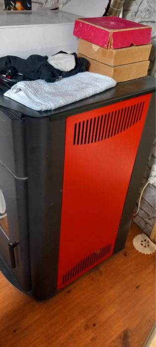 Пелетна камина Golden Fire 24Kw с водна риза