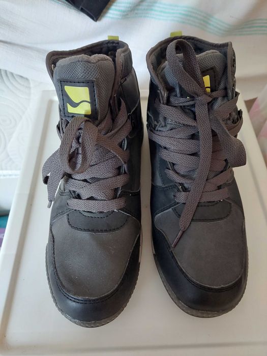 Мъжки юношески боти - 40 номер НОВИ!