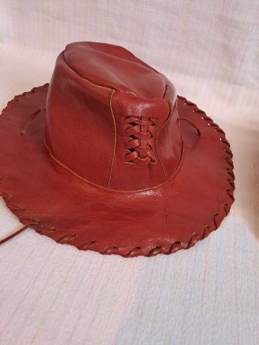 palarie cowboy piele veche