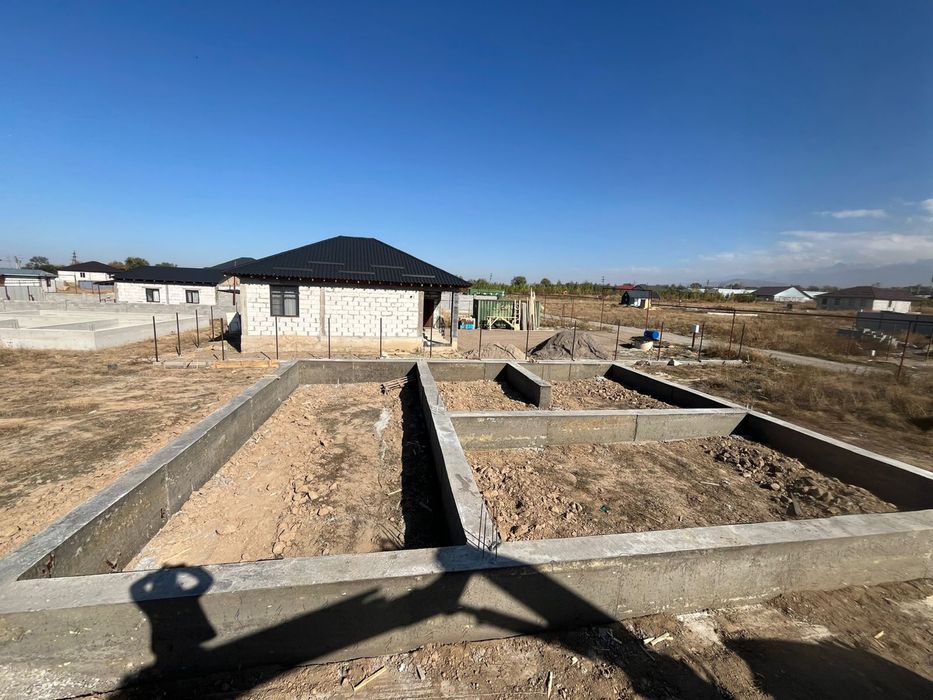 Заливаем ленточный фундамент!