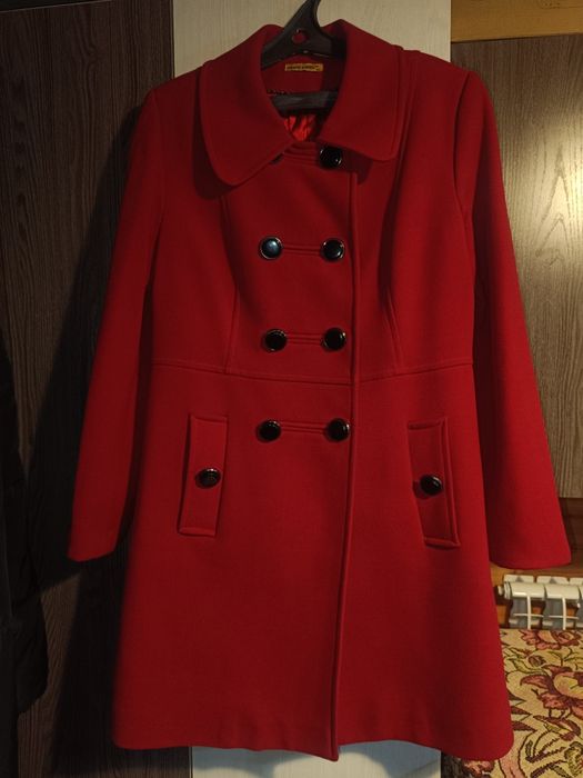 Продам пальто. Осенне-весеннее