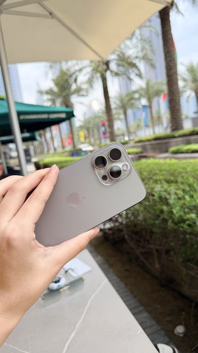 Айфон 15 про мах