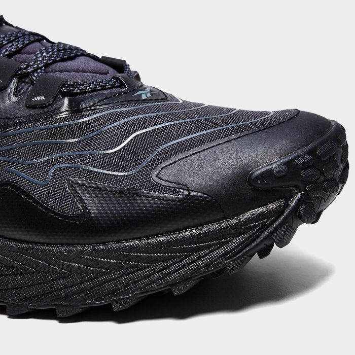 кроссовки Reebok