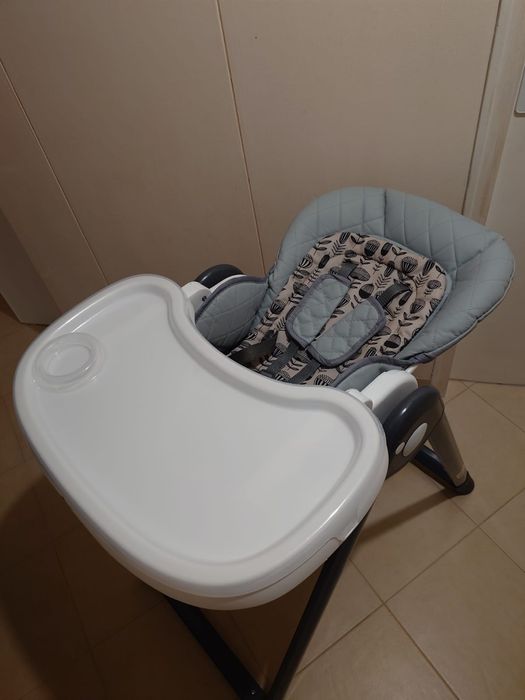 Бебешки стол за хранене Лорели