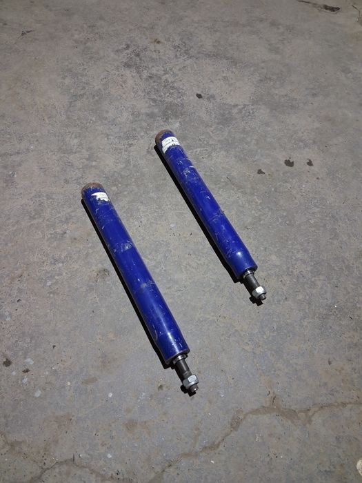 Продаю патроны для стойки