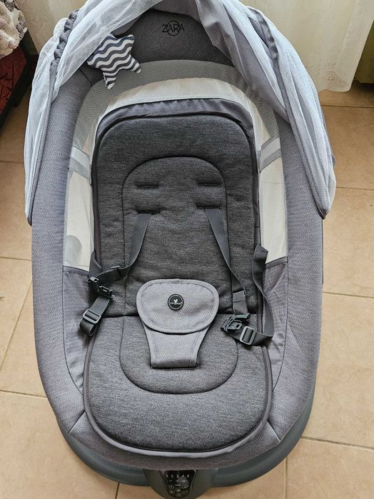 Люлка шезлонг със степени и музика