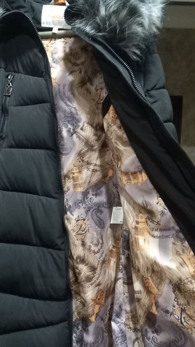 Продаётся женская тёплая куртка