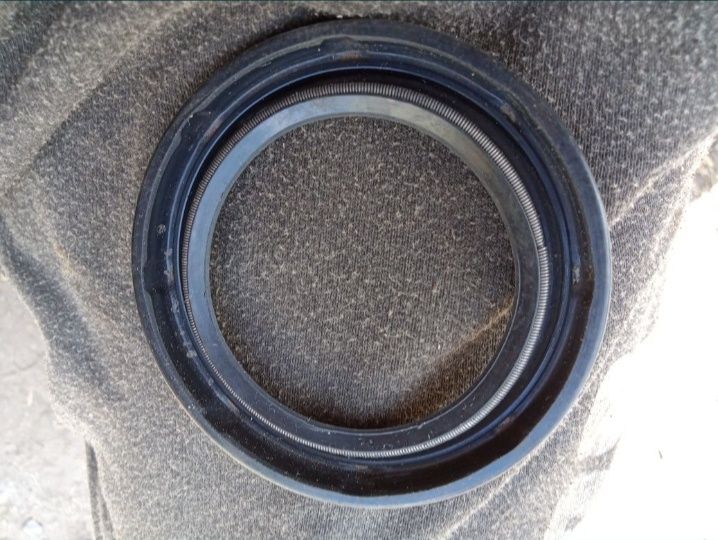 Сальник УАЗ ступицы