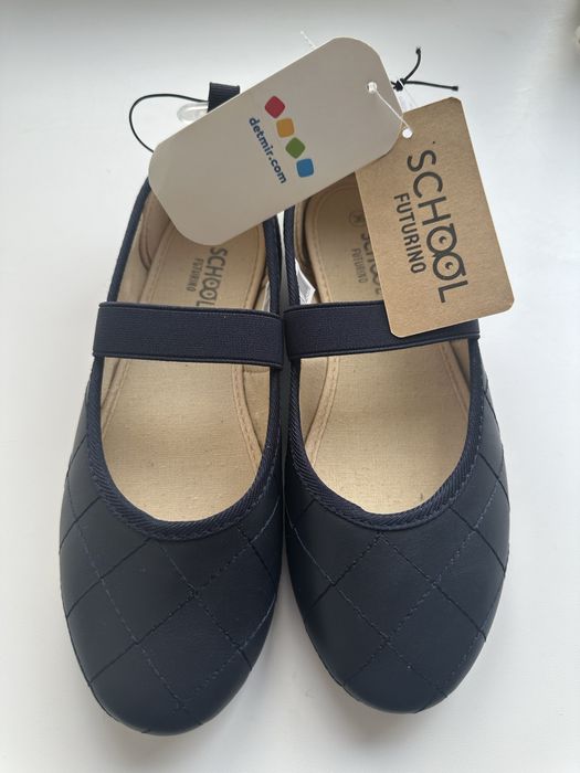 Туфли школьные новые