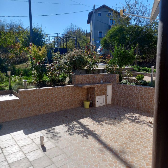 Продава се Къща в Бургас, Промишлена зона - Север - 84 кв.м за 1881 €/кв.м - Снимка #2