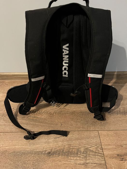 Раница vanucci -като нова!