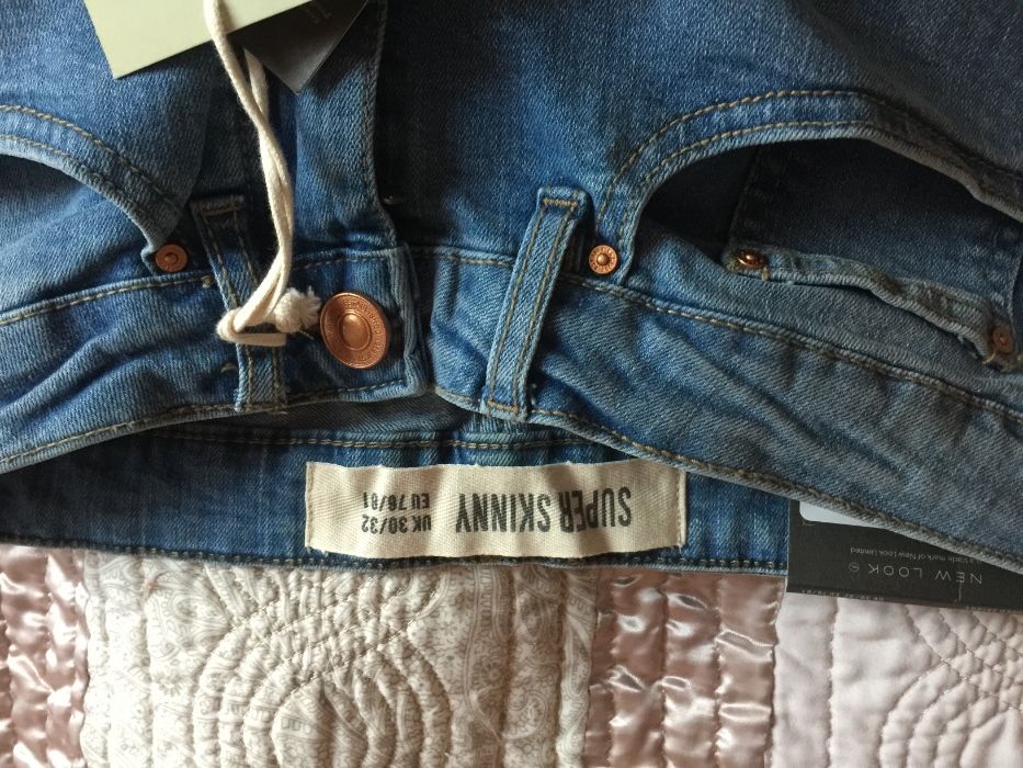 Нови оригинални мъжки stretch/skinny jeans new look