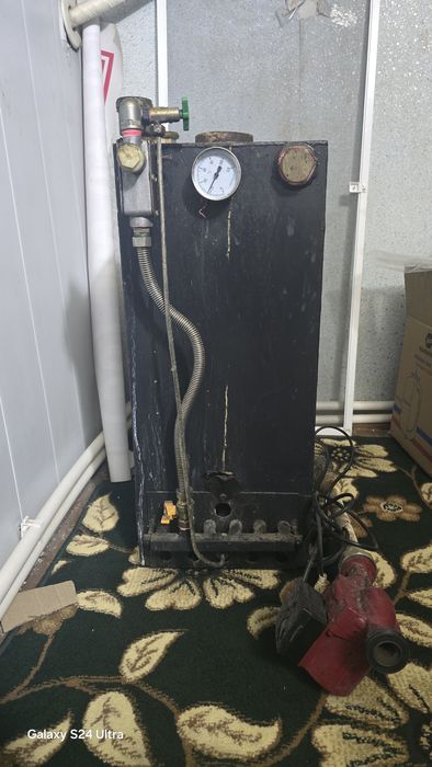 Катёл сотилади..