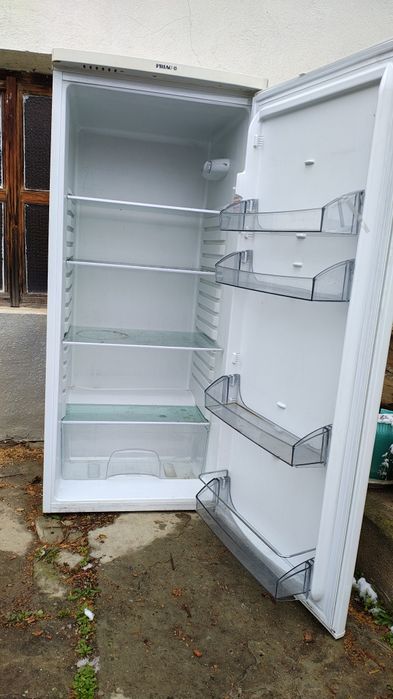 Хладилник. Whirlpool