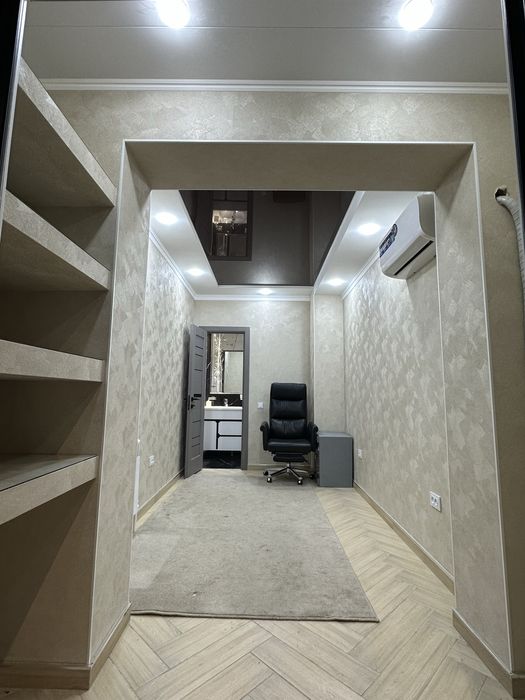 Сдается новый офисный кабинет 12м², внутри свой санузел