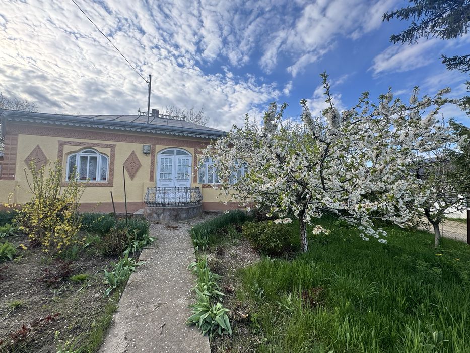 Casa de vanzare Manastirea Doamnei