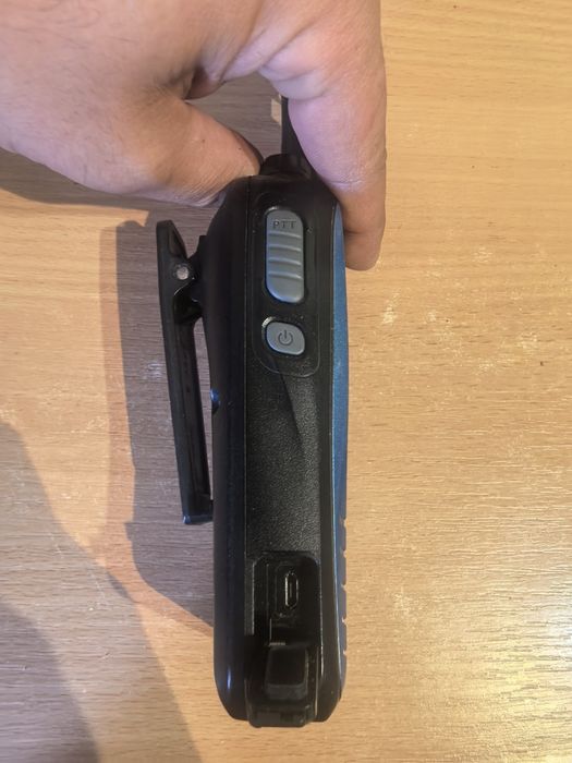 Радиостанция Icom IC-M25