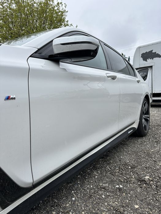 Usi stanga / Portiere stanga BMW Seria 7 G11, G12 Alb A96