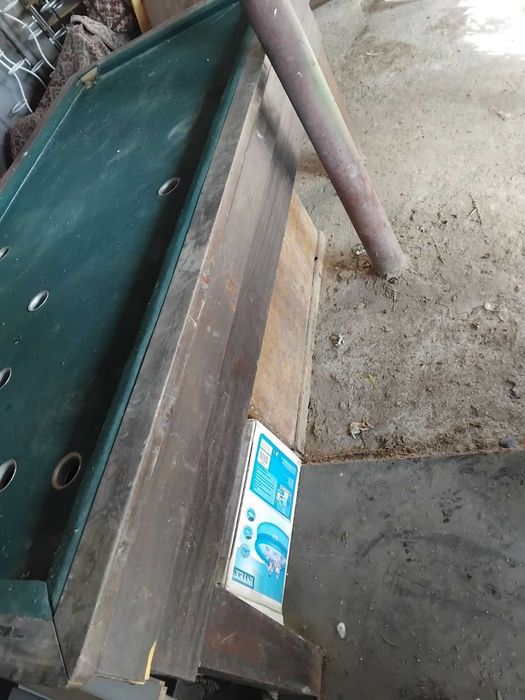 Продавам моникс със щеки