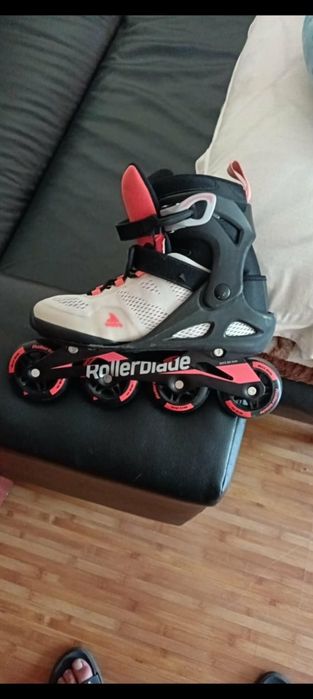 Vând role noi nu fac schimb