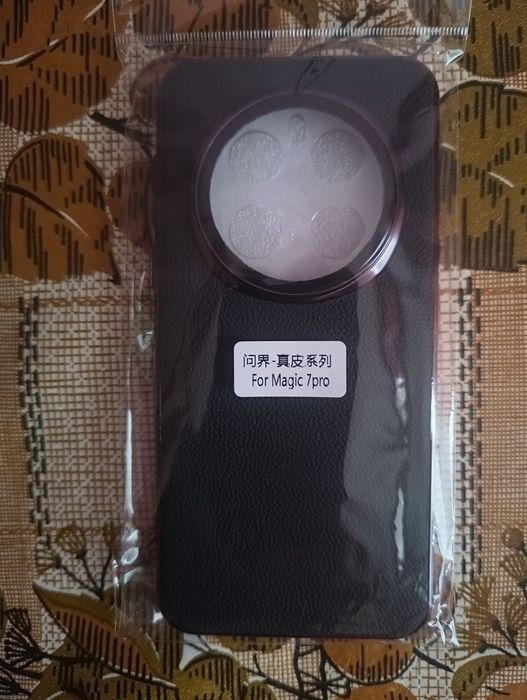 Чехол из кожи на Honor Magic 7 Pro