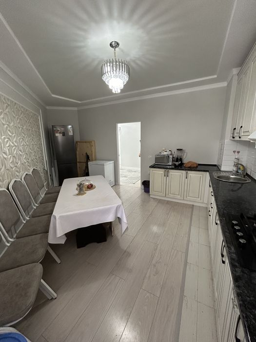 Тез арада 3 бөлмелі үй сатылады